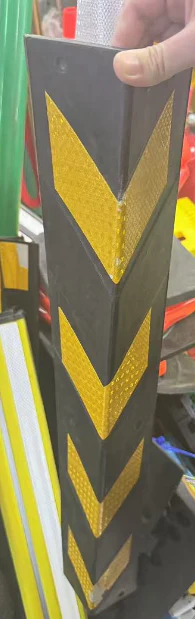 MAKER ZAŠTITNA GUMA-ZNAK UPOZORENJA 80CMX10MM MAK0822