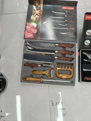 SET NOŽEVA 8KOM MAK2505