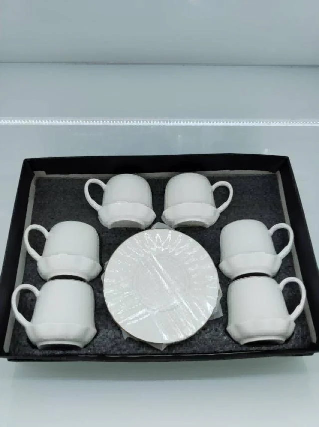 MAKER PORCULANSKI SET ŠOLJICA I TACNI 120ML MAK3356